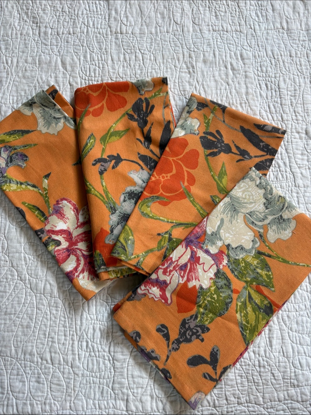 Cost Plus World Market Regina Orange Floral Cotton Napkins 20x20